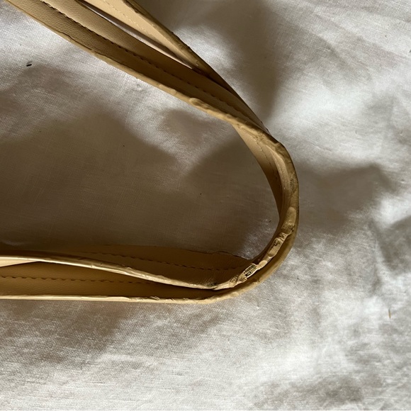 NAGHEDI Jet Setter Tote - Picture 6 of 8